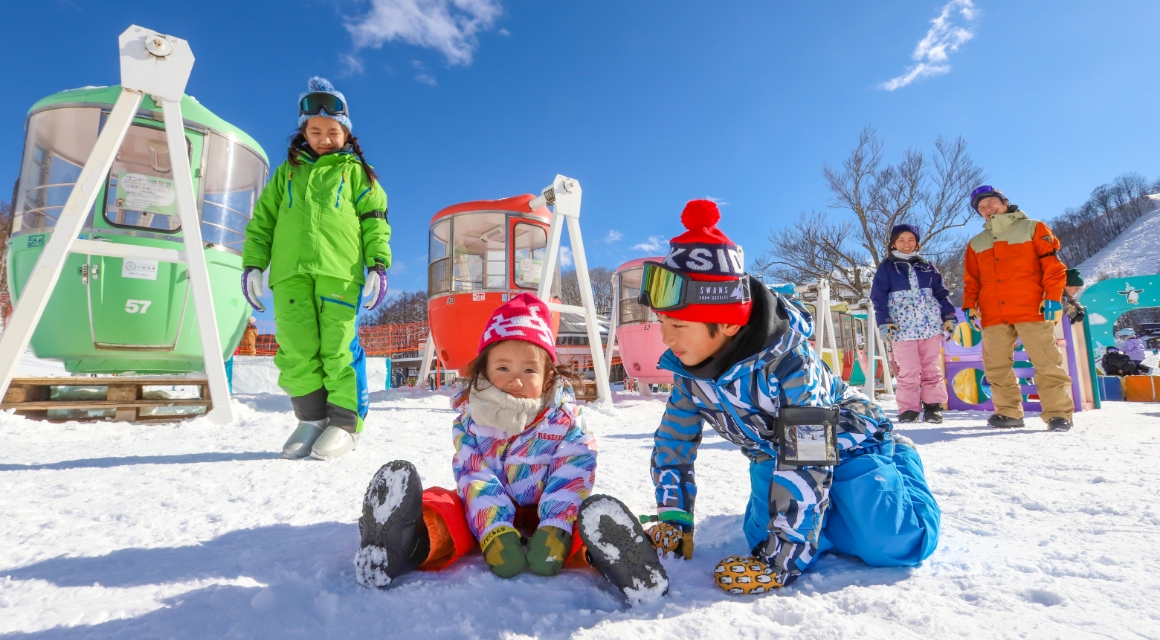 雪原に家族