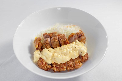 山賊タルタル丼